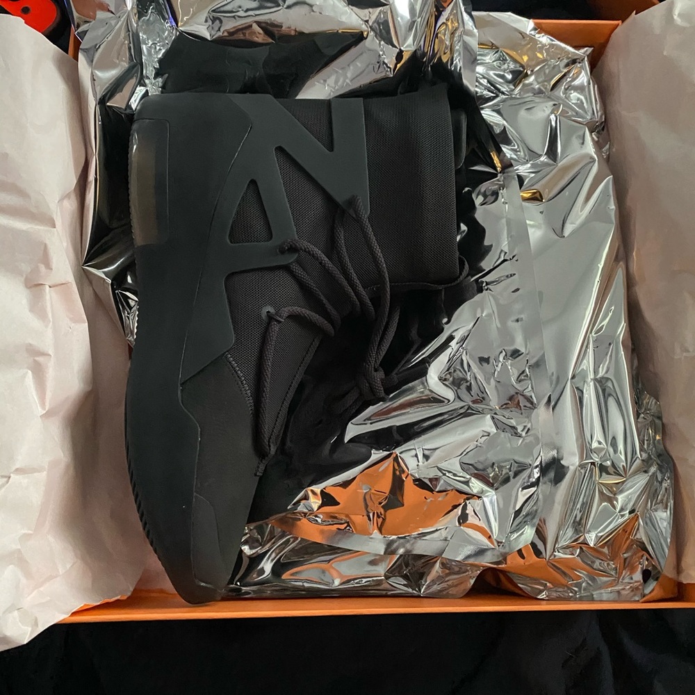 Fear of God 1 Triple Black - Picture 1 of 5